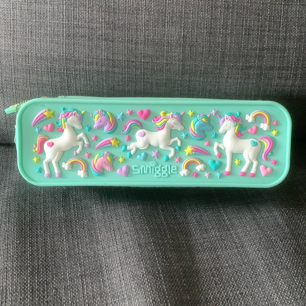 Smiggle pencil Silicone case